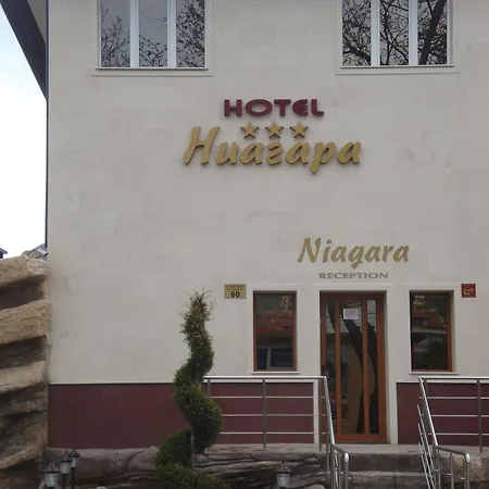 Family Niagara 3*