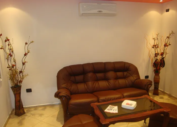 Family Niagara Hotel