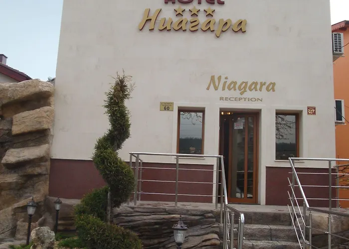 Family Niagara ホテル ヴァルナ